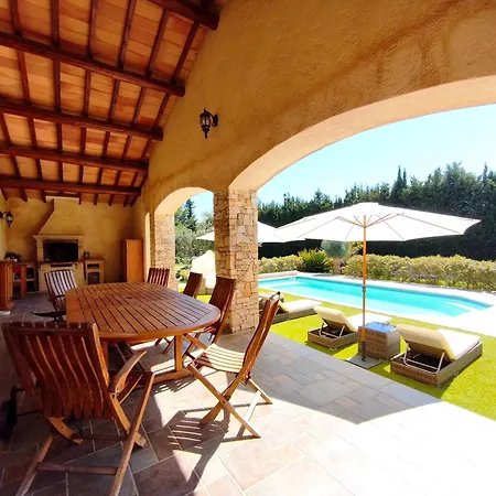 Lou-lou, 8 People - Provencal Bastide - Clim - Pool *