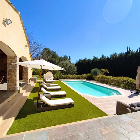 Villa Lou-lou, 8 People - Provencal Bastide - Clim - Pool Cassis