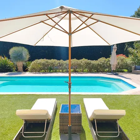 Lou-lou, 8 People - Provencal Bastide - Clim - Pool Villa