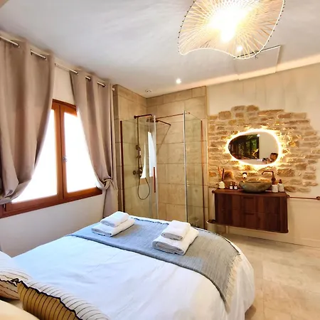 Lou-lou, 8 People - Provencal Bastide - Clim - Pool *