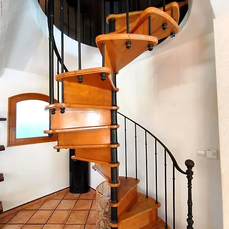 Lou-lou, 8 People - Provencal Bastide - Clim - Pool Villa *
