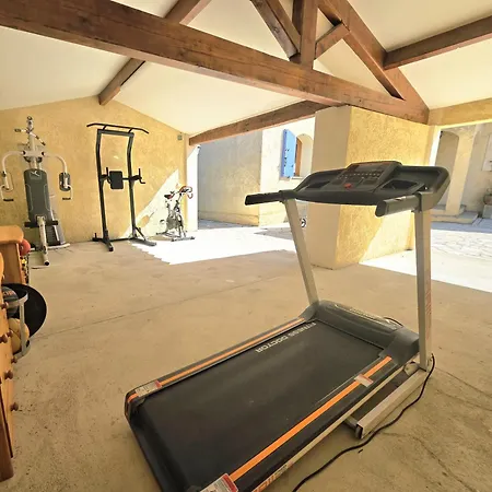Villa Lou-lou, 8 People - Provencal Bastide - Clim - Pool Cassis