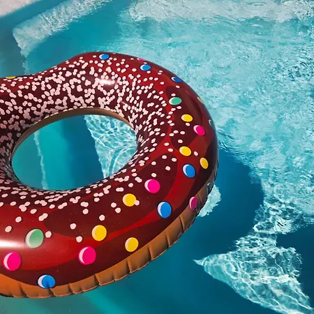 Lou-lou, 8 People - Provencal Bastide - Clim - Pool Villa *